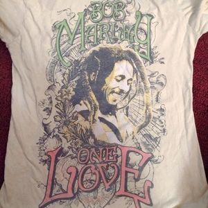 Bob marley t shirt